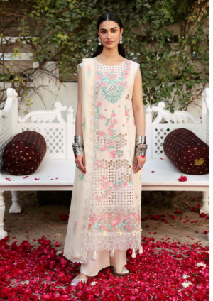 Aangan By Mahnur Mahenur | 3 PC Lawn