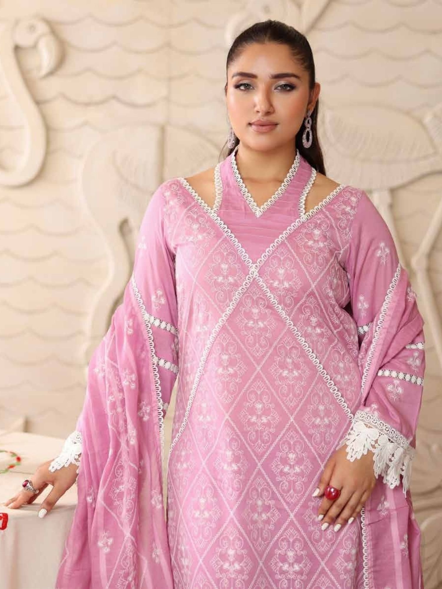 Noor-e-Fajar Arooba NF-1470 | Luxury Embroidered Lawn Dress - Image 2