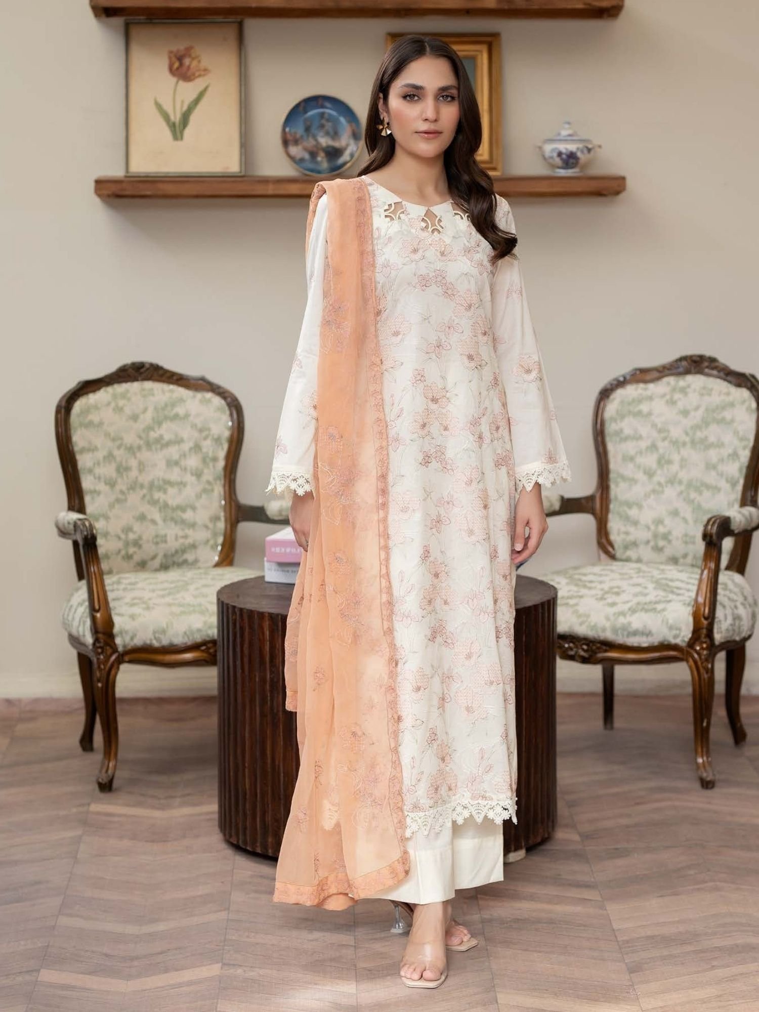 Noor-e-Fajar Shamsha NF-1450 | Luxury Embroidered Lawn Dress - Image 5