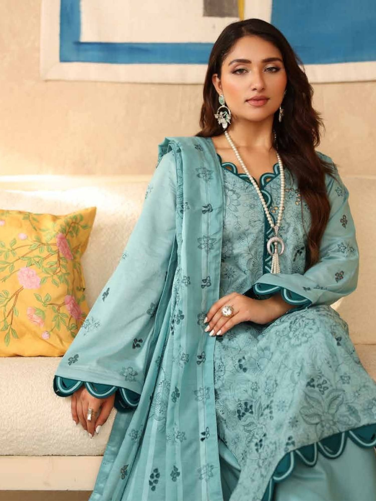 Noor-e-Fajar Arooba NF-1469 | Luxury Embroidered Lawn Dress - Image 4