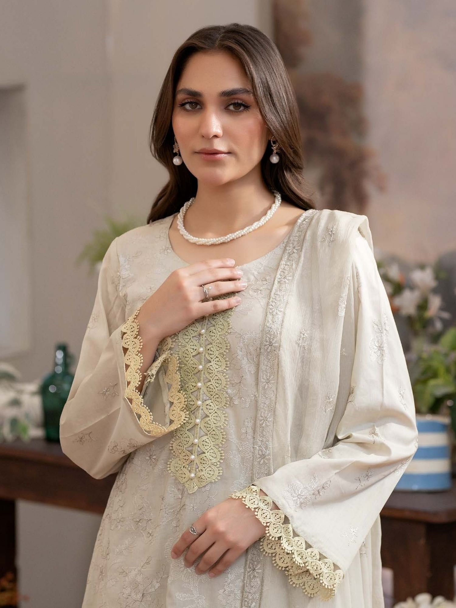 Noor-e-Fajar Shamsha NF-1452 | Luxury Embroidered Lawn Dress - Image 6