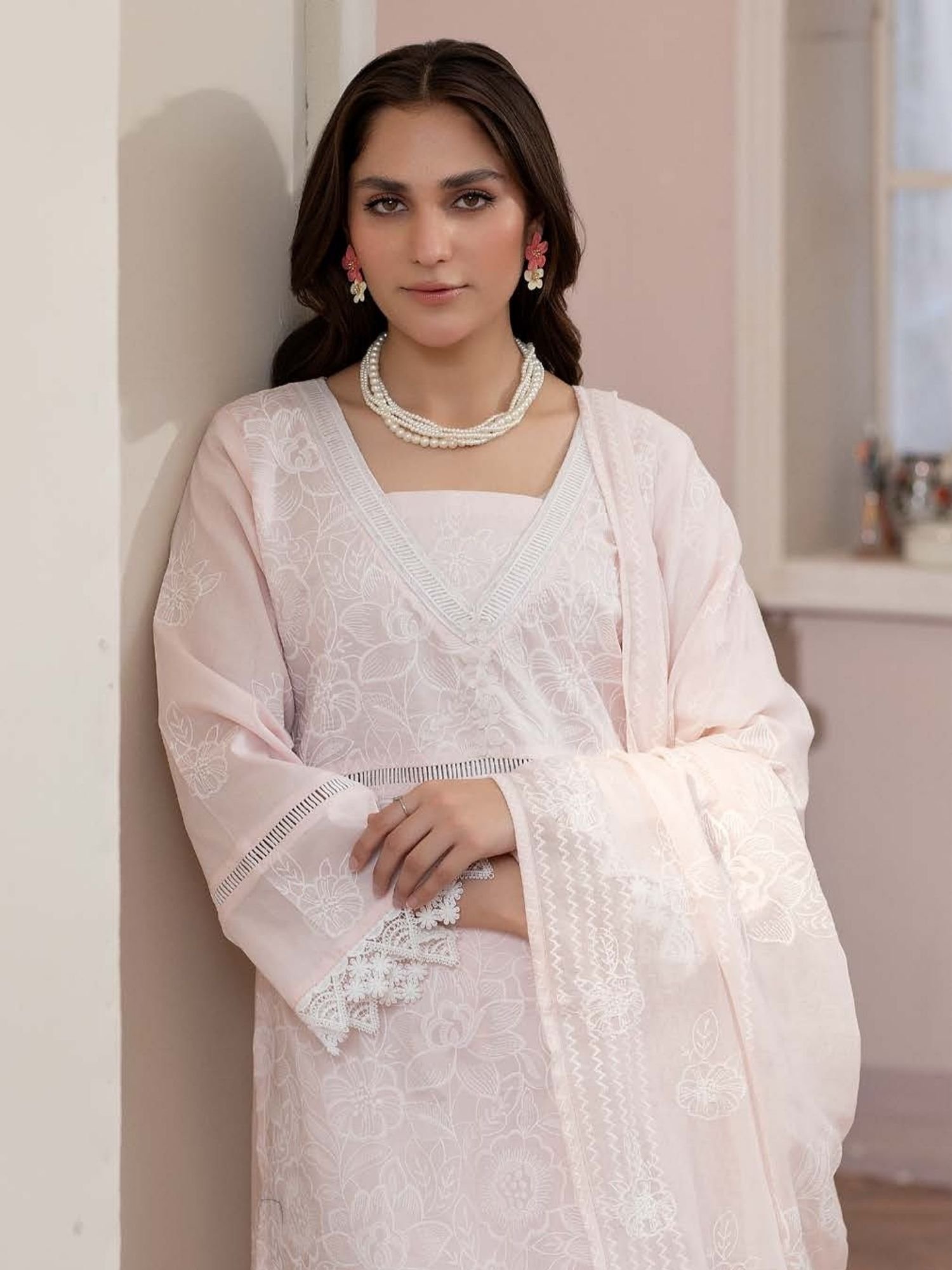 Noor-e-Fajar Shamsha NF-1453 | Luxury Embroidered Lawn Dress - Image 4