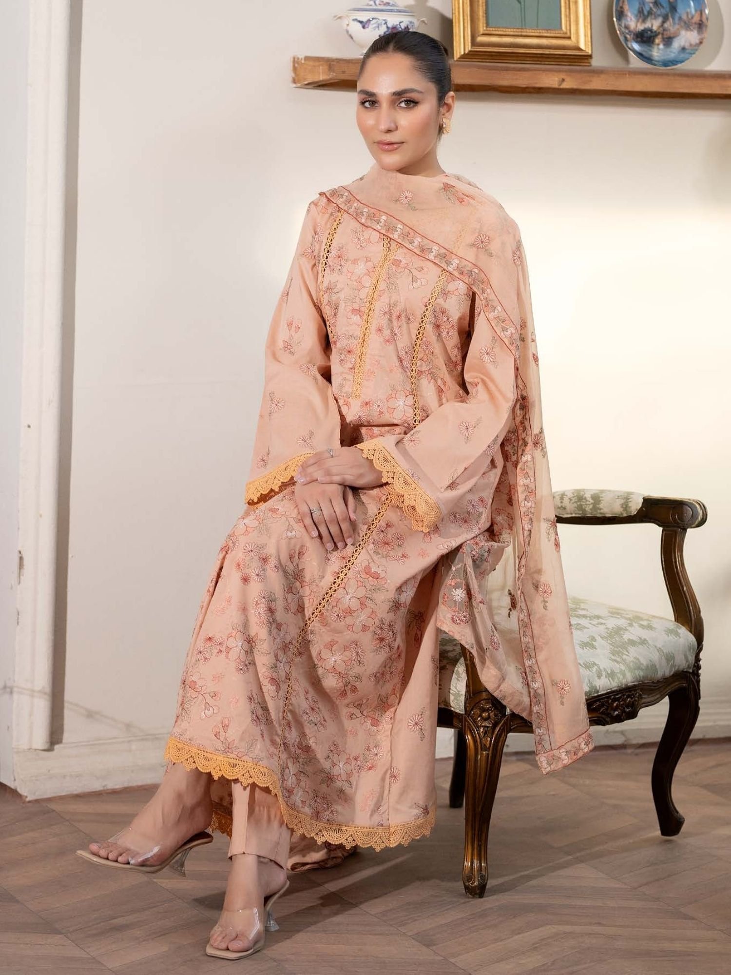 Noor-e-Fajar Shamsha NF-1454 | Luxury Embroidered Lawn Dress - Image 5