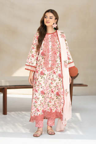 SAFFRON By Sanam Saeed Design-05